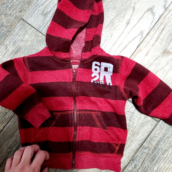 12/18M Bundle Red/Black Hoodie/Vest - Picture 2 of 8